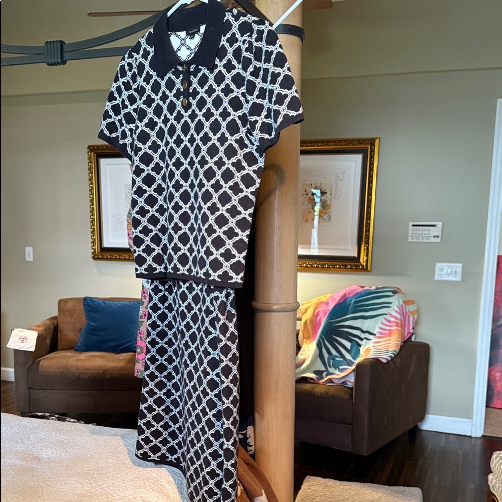 Talbots Black and White Patterned short sleeve sweater skirt set